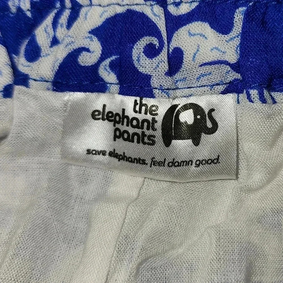 The Elephant Pants ๐ size large - Picture 5 of 7